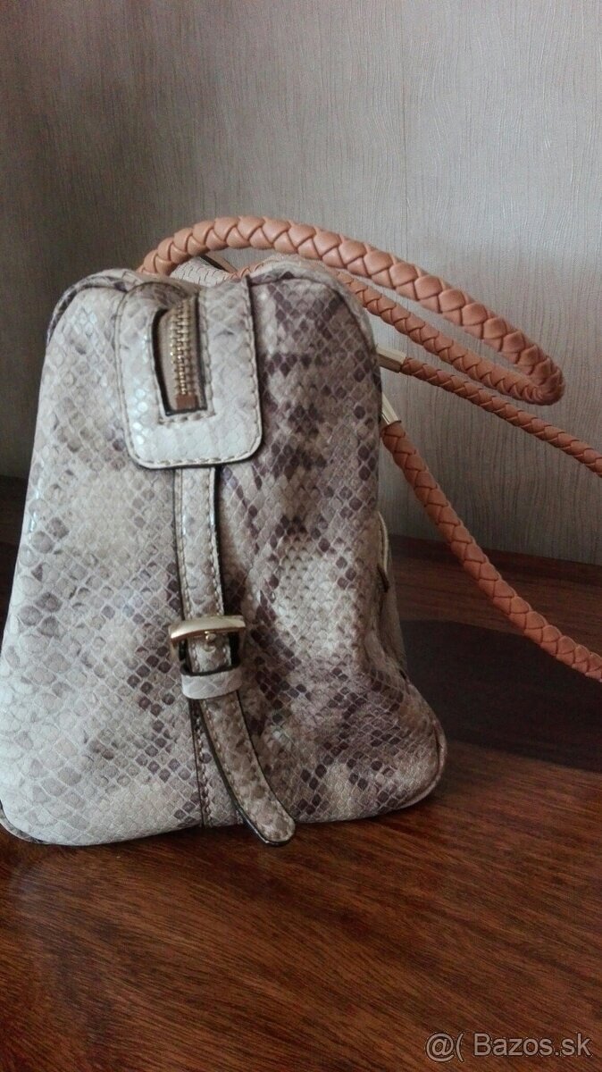 Kabelka originál Guess Makala - 3