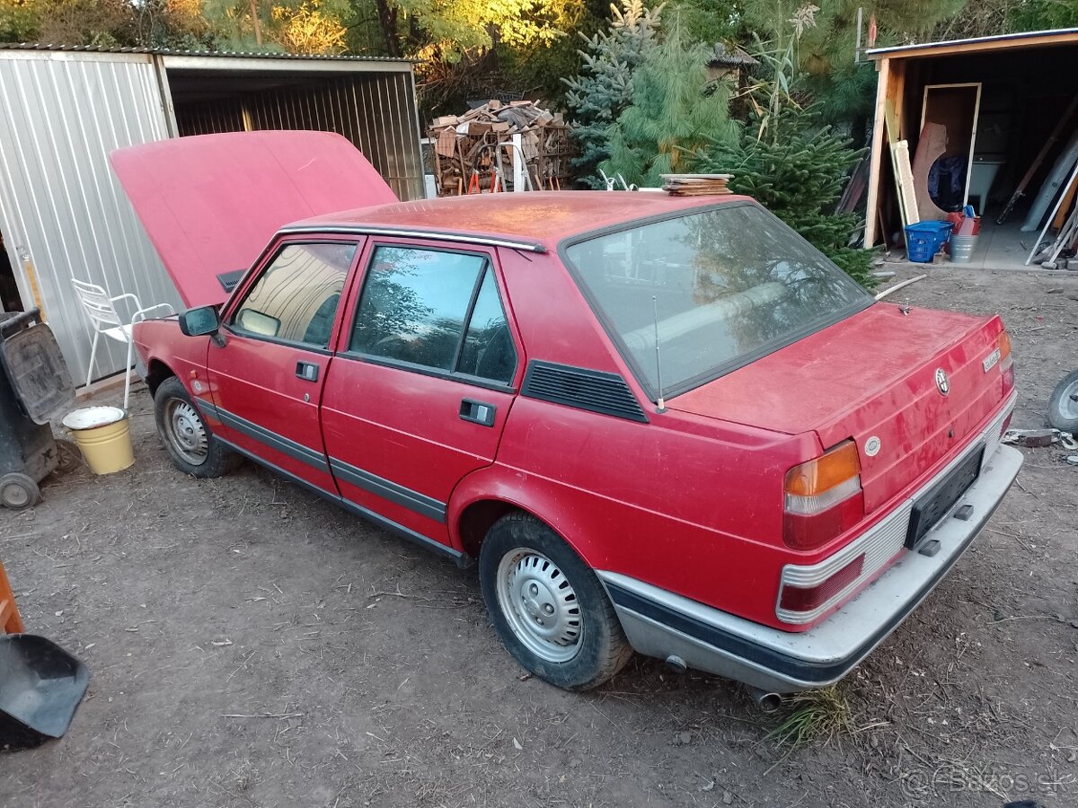 Alfa Rómeó gulietta 16 - 3