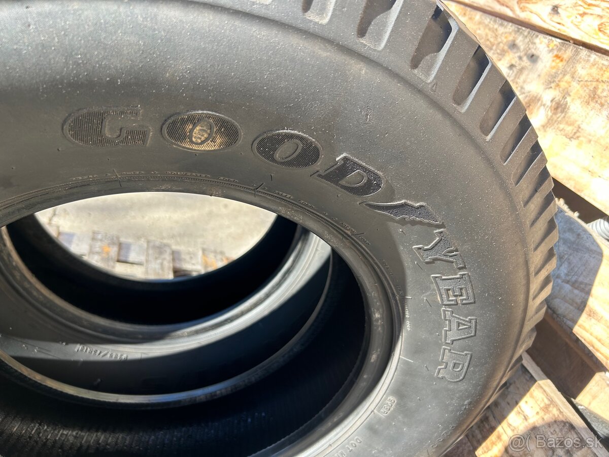 GoodYear Wrangler  265/75/16”114H