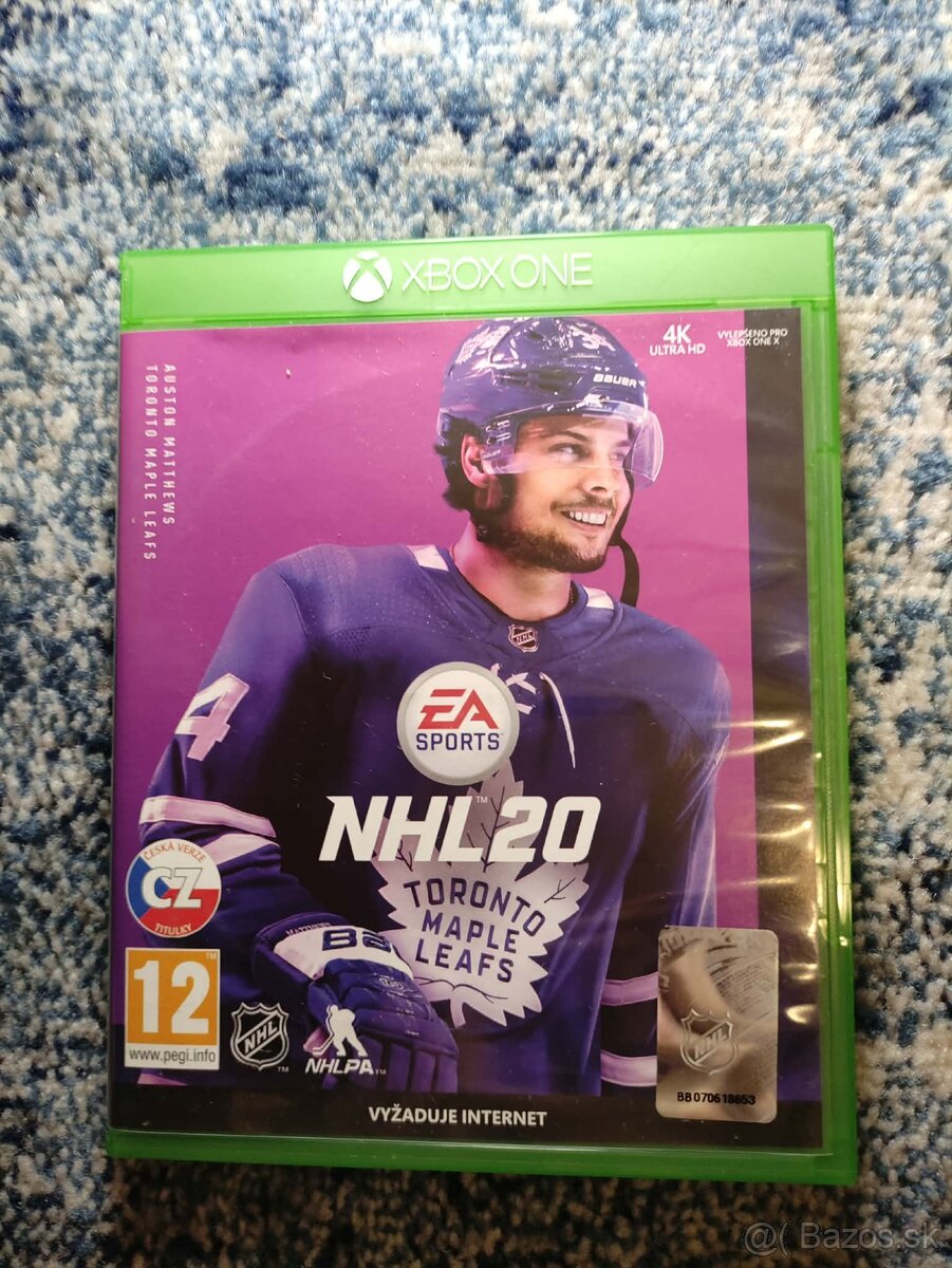 Predám Xbox One S 500 GB + 2 ovládače + 3 hry - 3