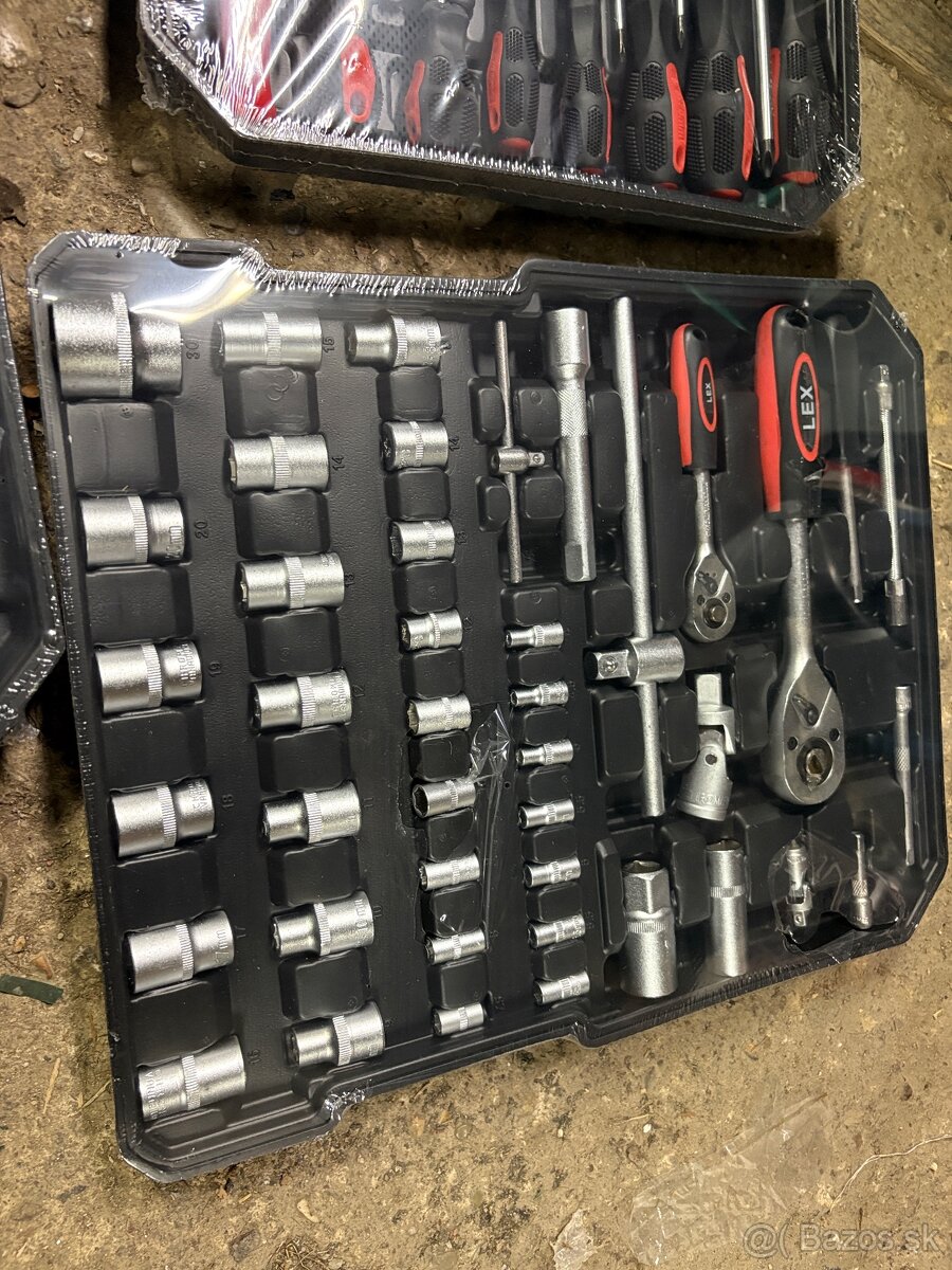 Kufor s náradím - 3