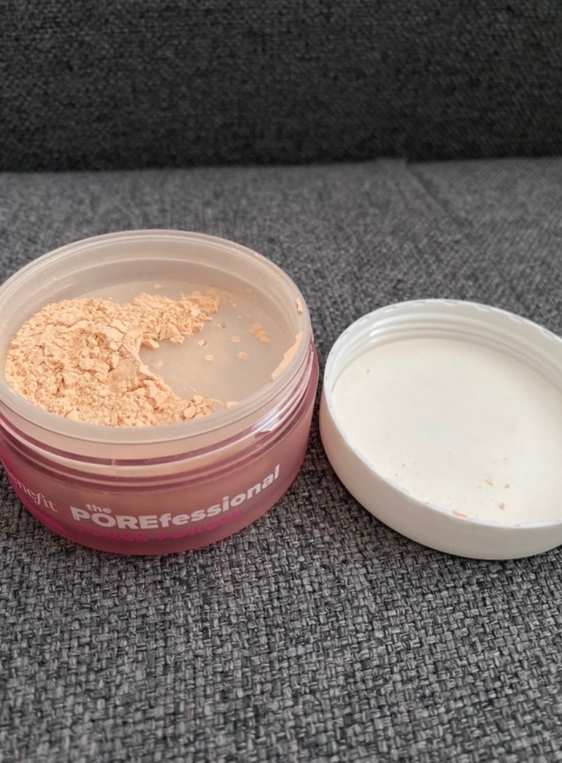 Benefit - Sypky pUder - 3