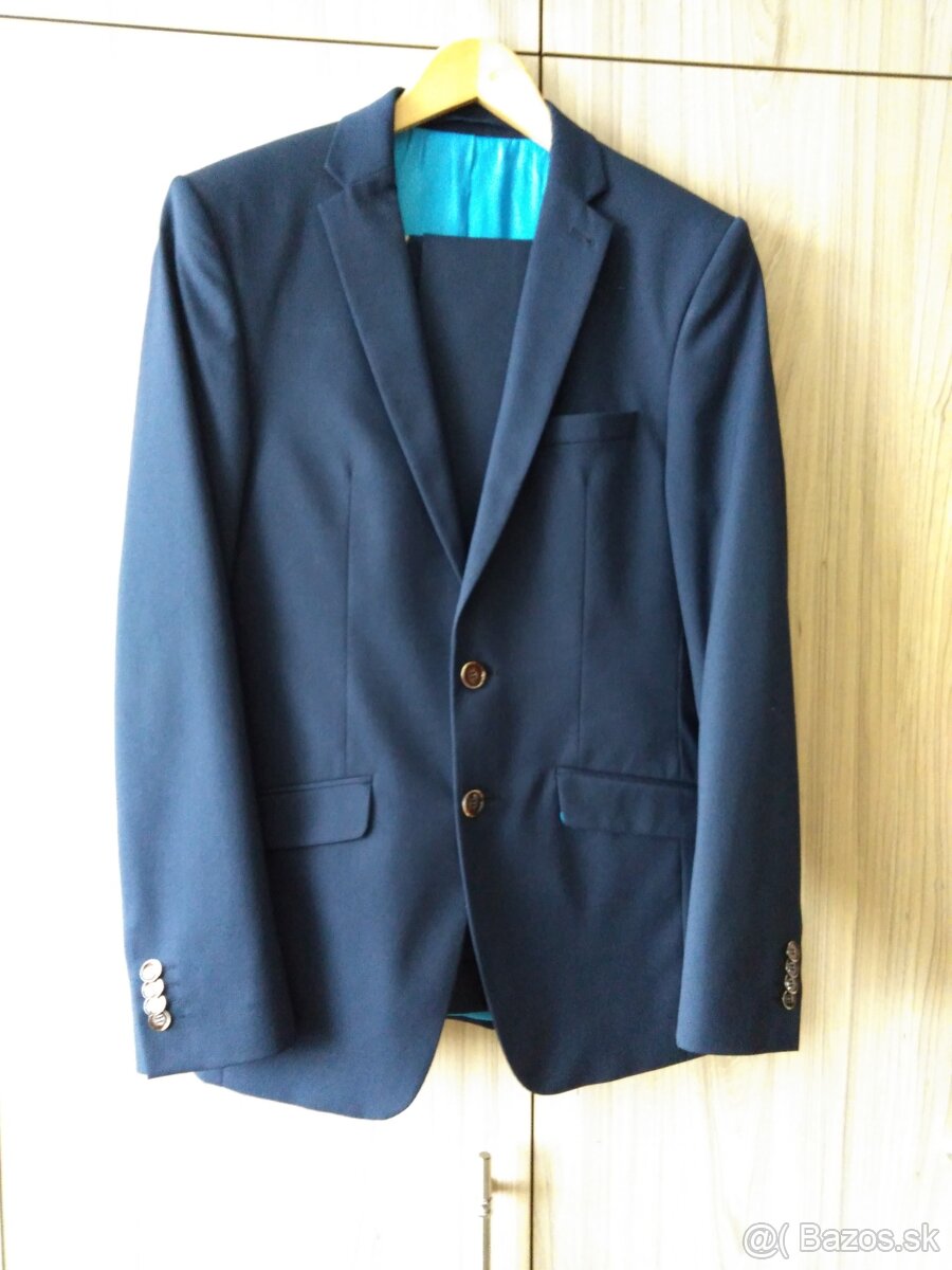 Oblek - 3