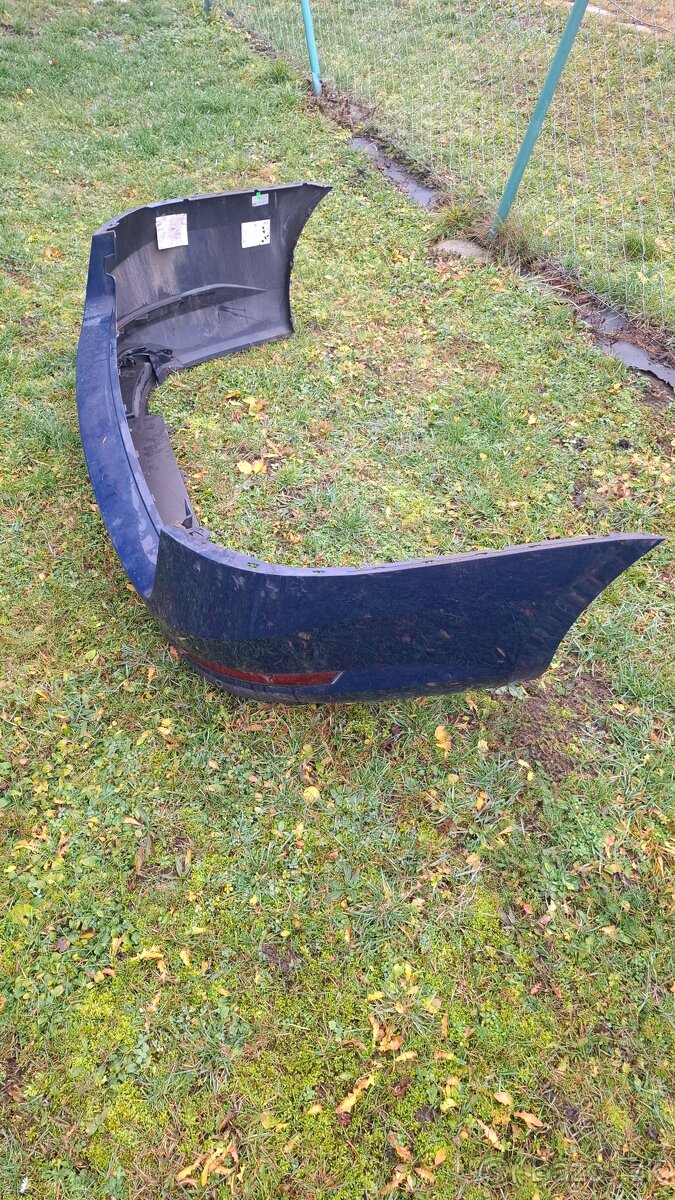 Predám zadný nárazník Škoda Superb III (B8 - 3