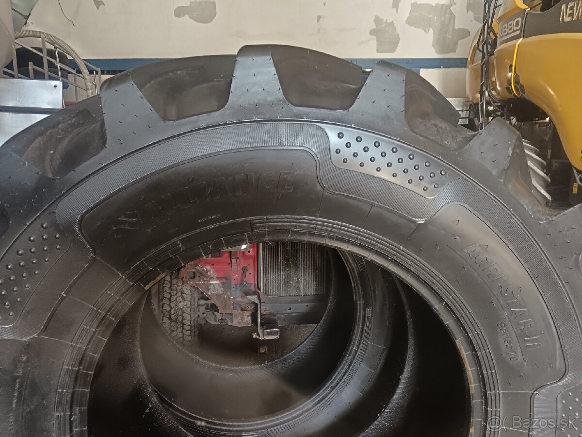 PNEUMATIKY 520/70 R30 - 3