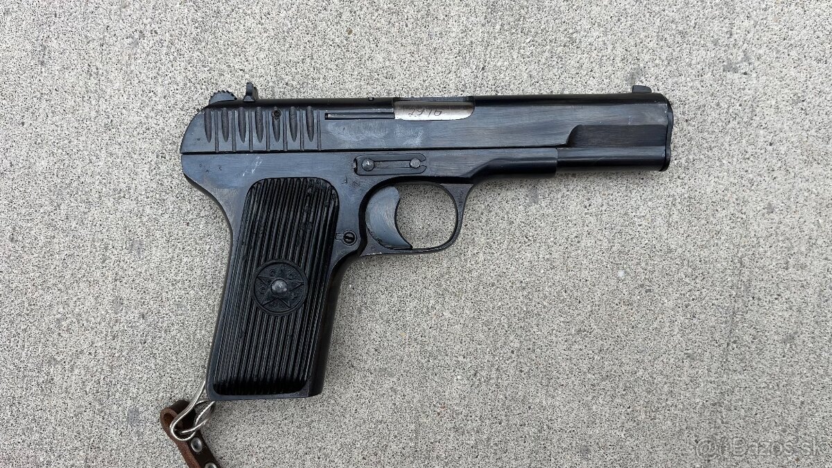 Predam pištol Tokarev TT33 - 3
