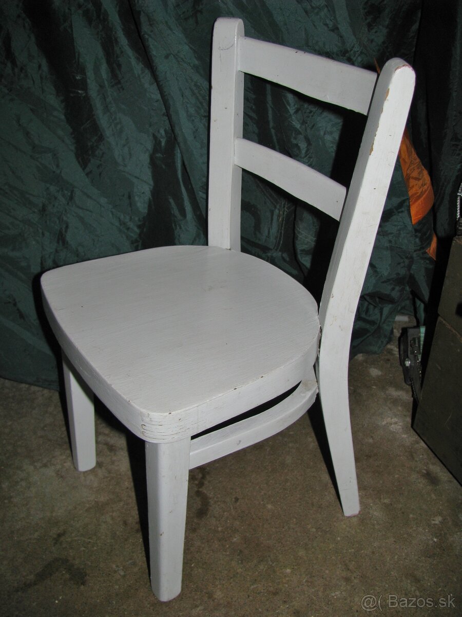 stará židle, stolček na kvety - 3