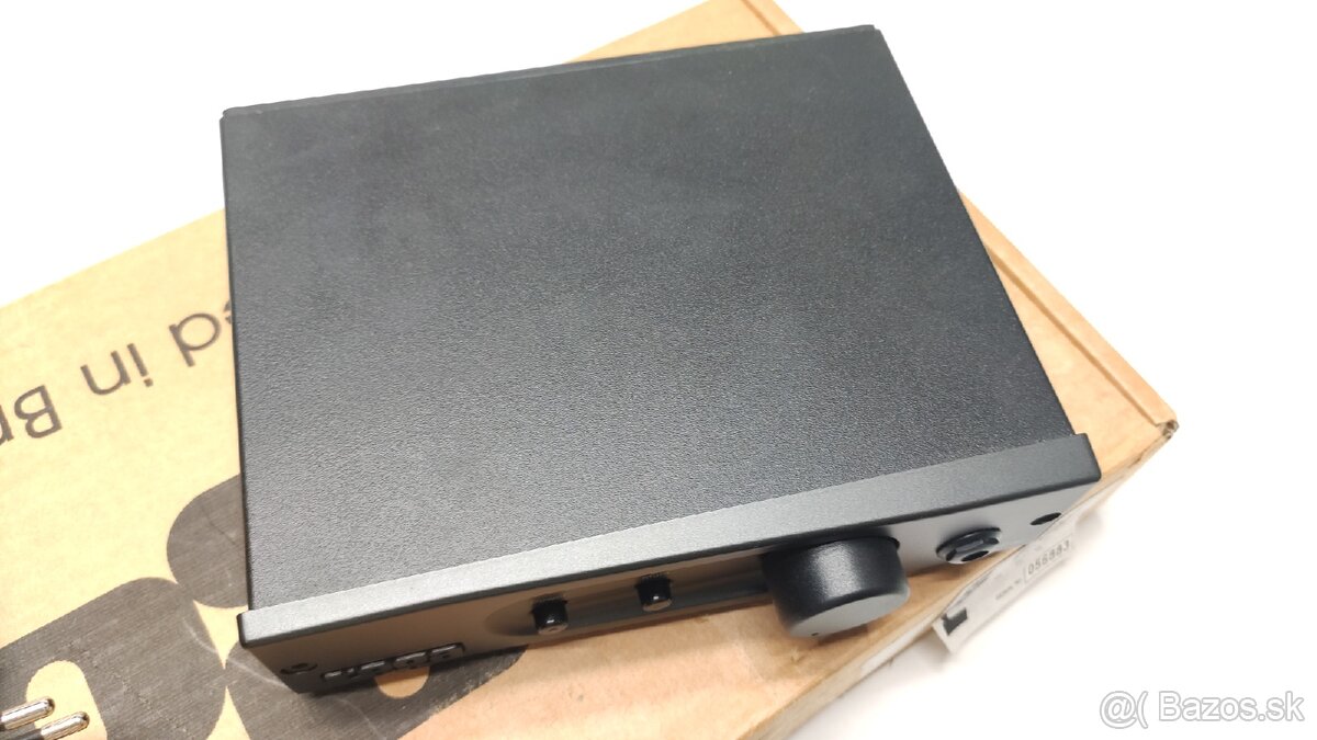 Predám slúchadlový zosilňovač REGA Ear - 3