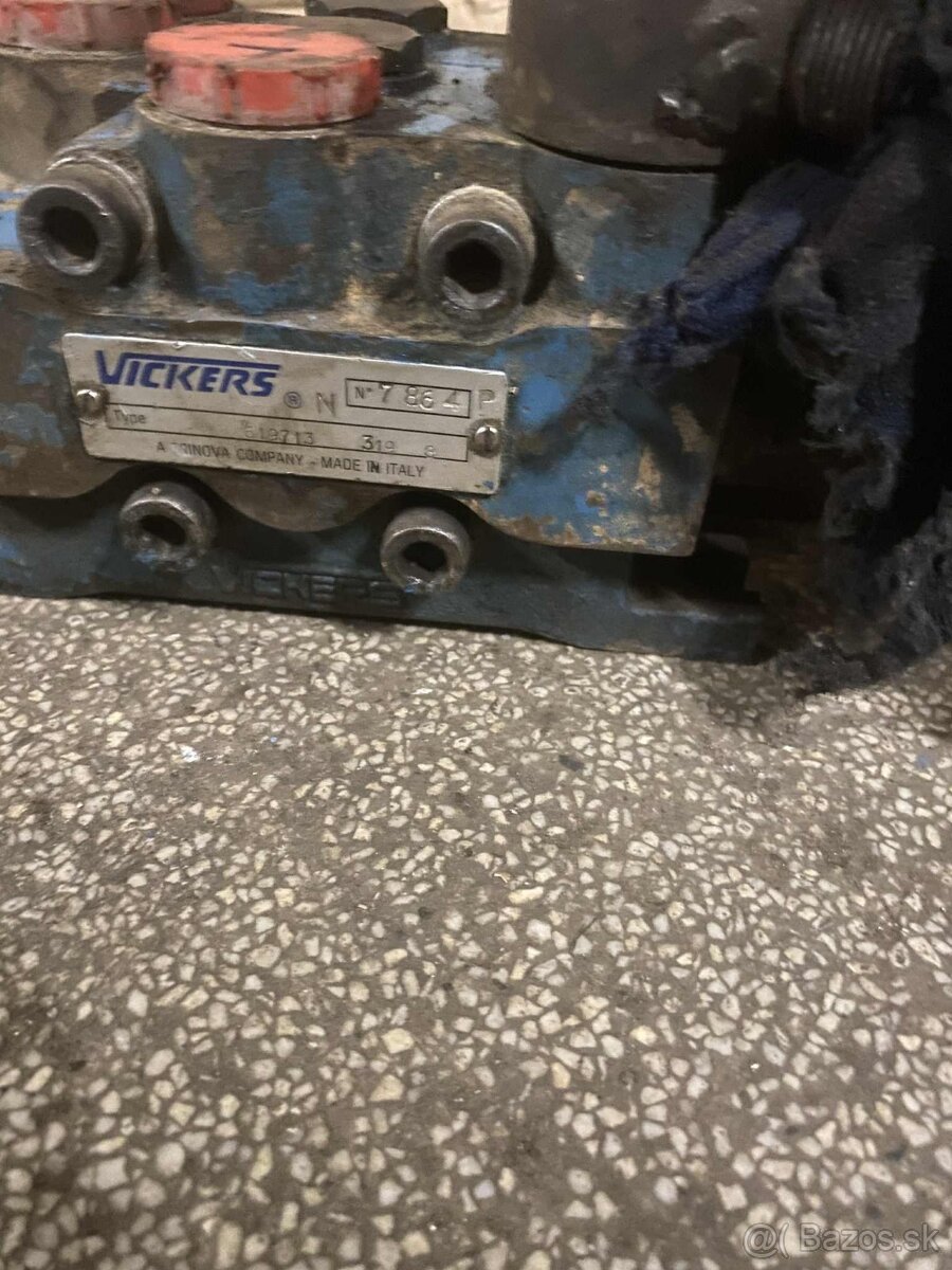 Hydraulické rozvádzače - 3