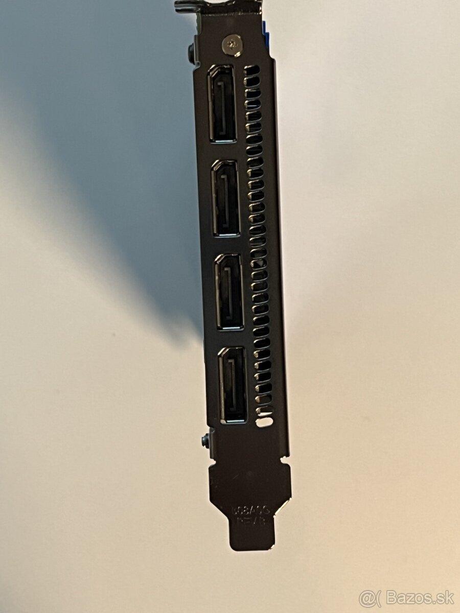 AMD RADEON PRO WX5100 - 3