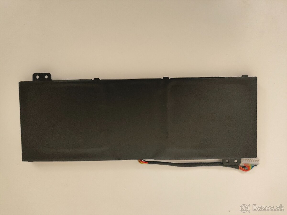 #160 Notebooková batéria AP18E8M – 15.4V ~57Wh - 3