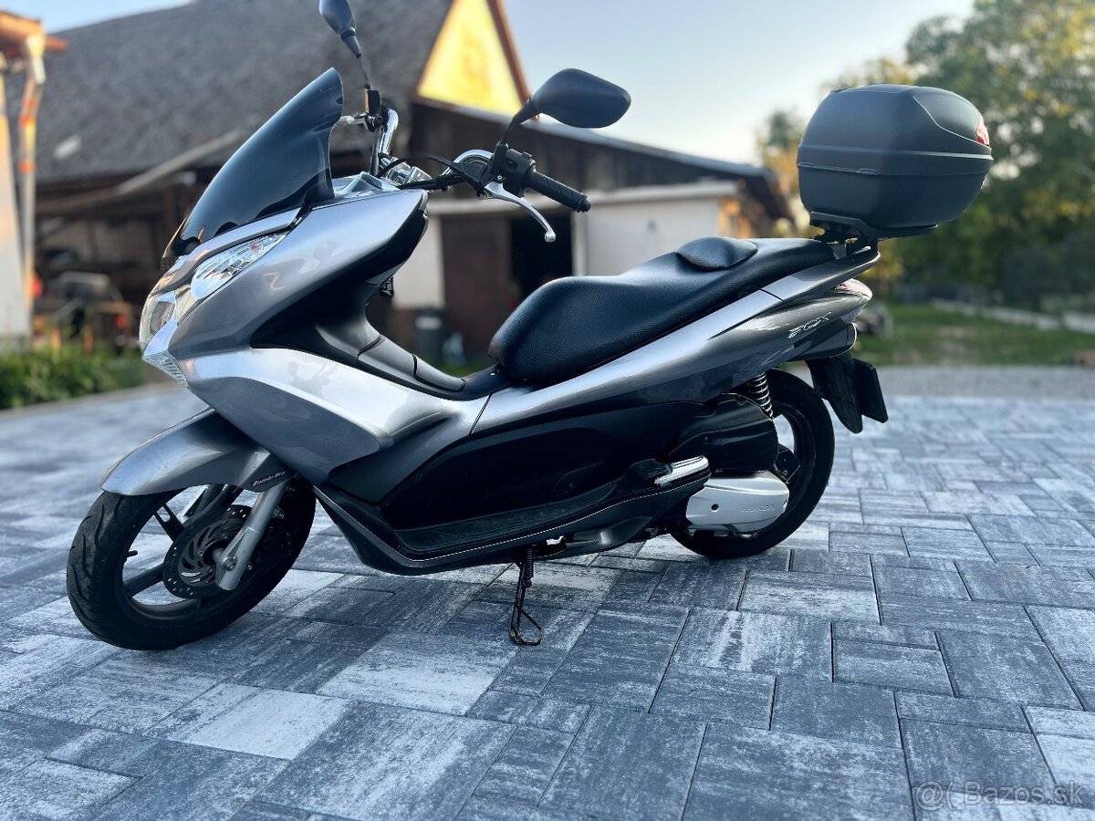 HONDA PCX 125cm3 - 3