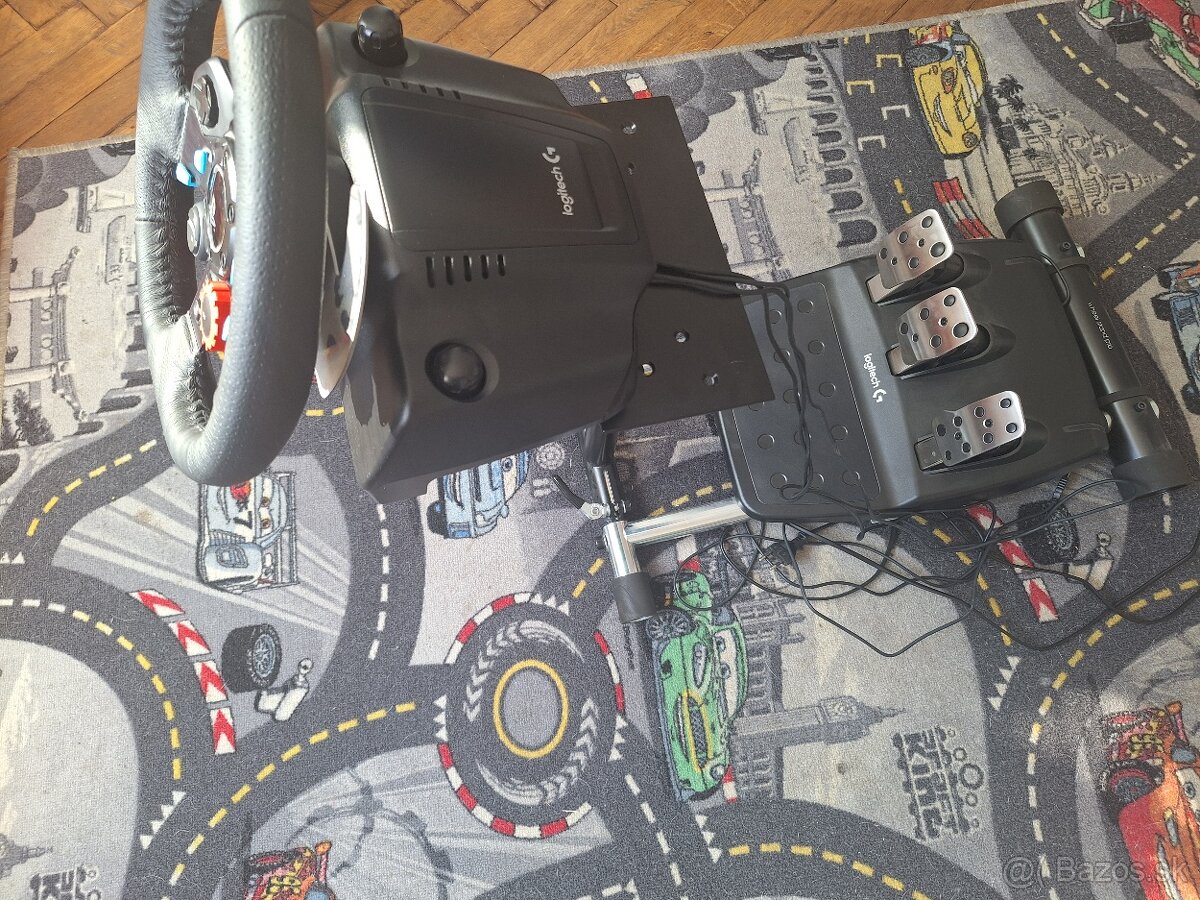 Logitech G29 set (volant+pedále) + stojan Wheel Stand Pro - 3