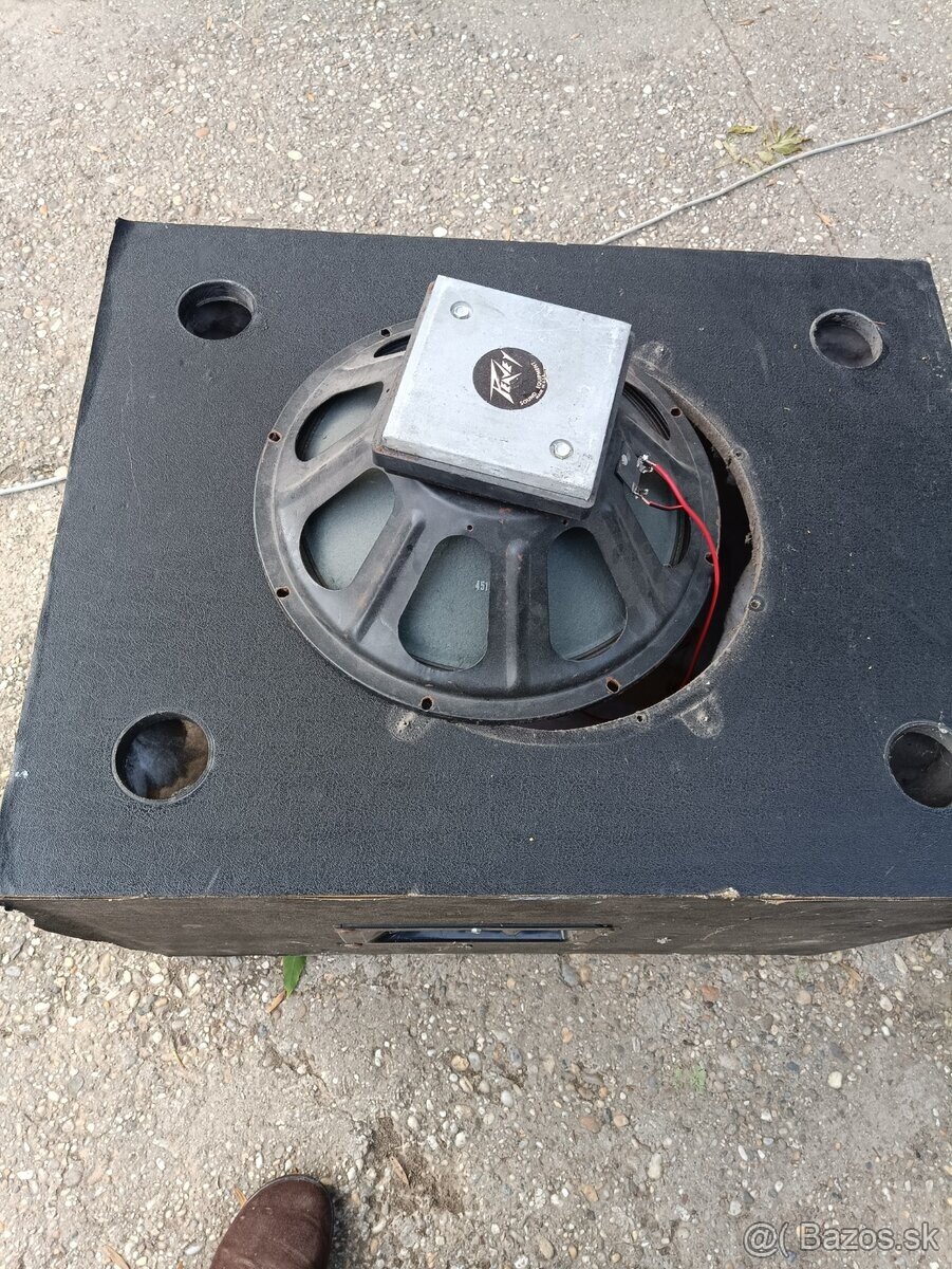 Pavey 15" bass bedňa 8ohm 150W - 3