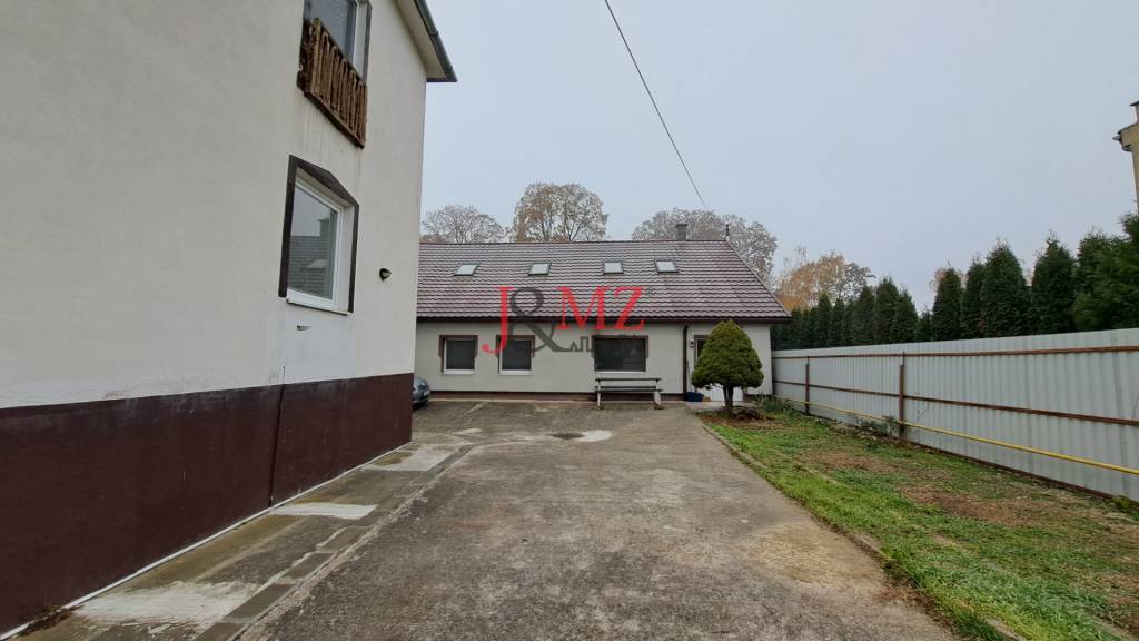 Budova 4 bytové jednotky a Rodinný dom, Kalná nad Hronom (SM - 3