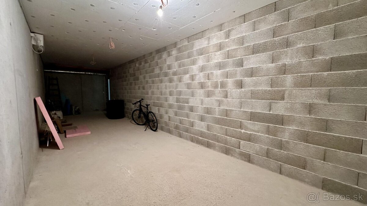 PREDAJ - Nebytový priestor 35 m2 - 3