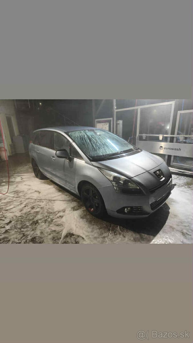 Peugeot 5008 - 3