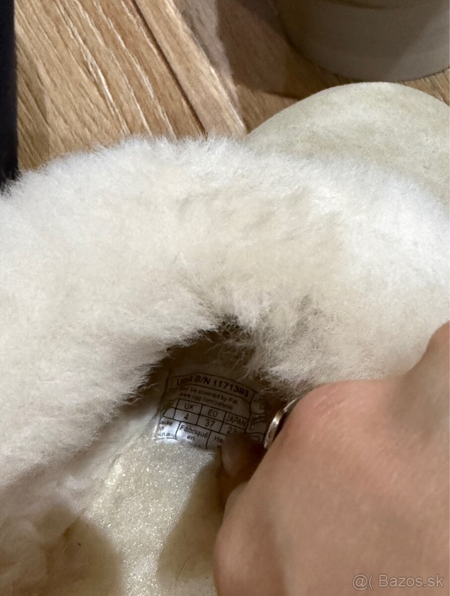 Ugg Tazzelle velkost 37 - 3