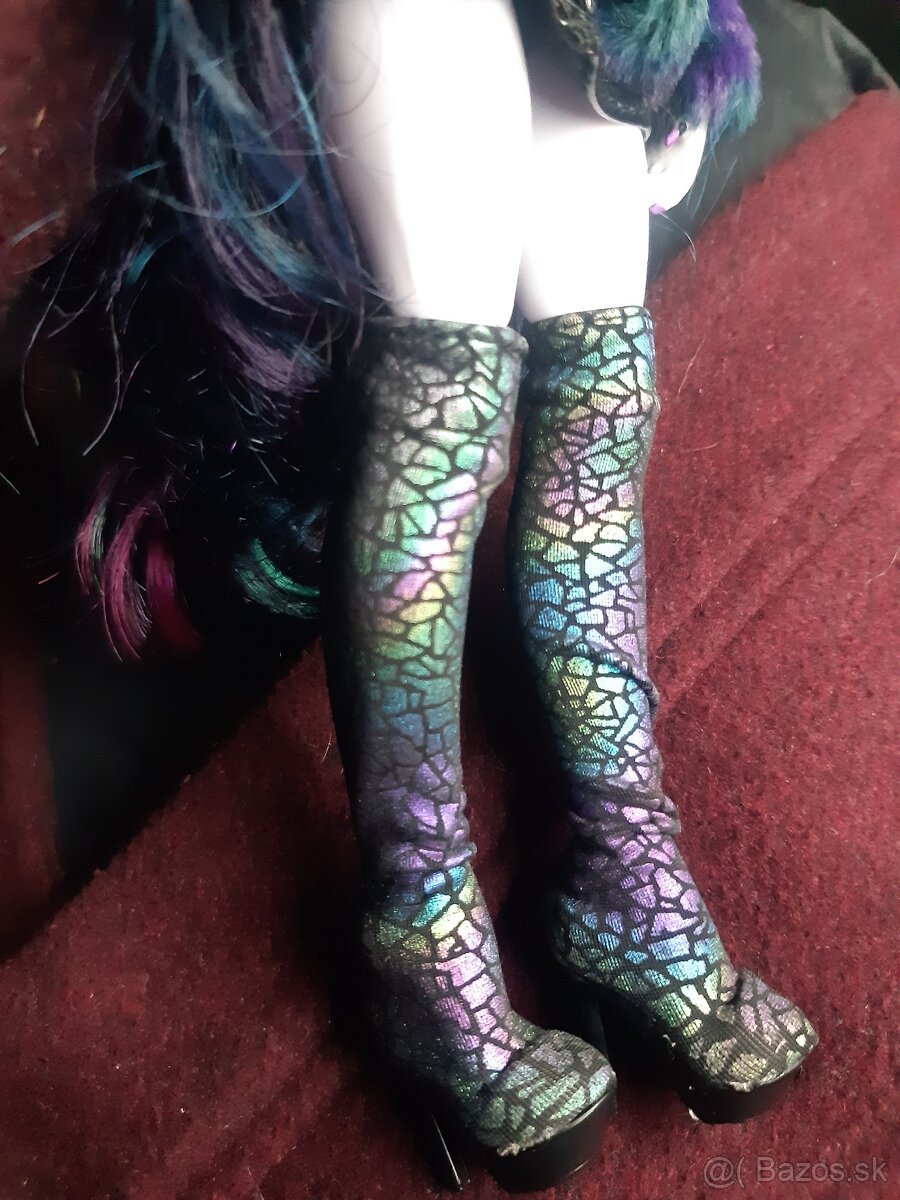 Top shadow rainbow high babika Naomi Storm zberatelska - 3