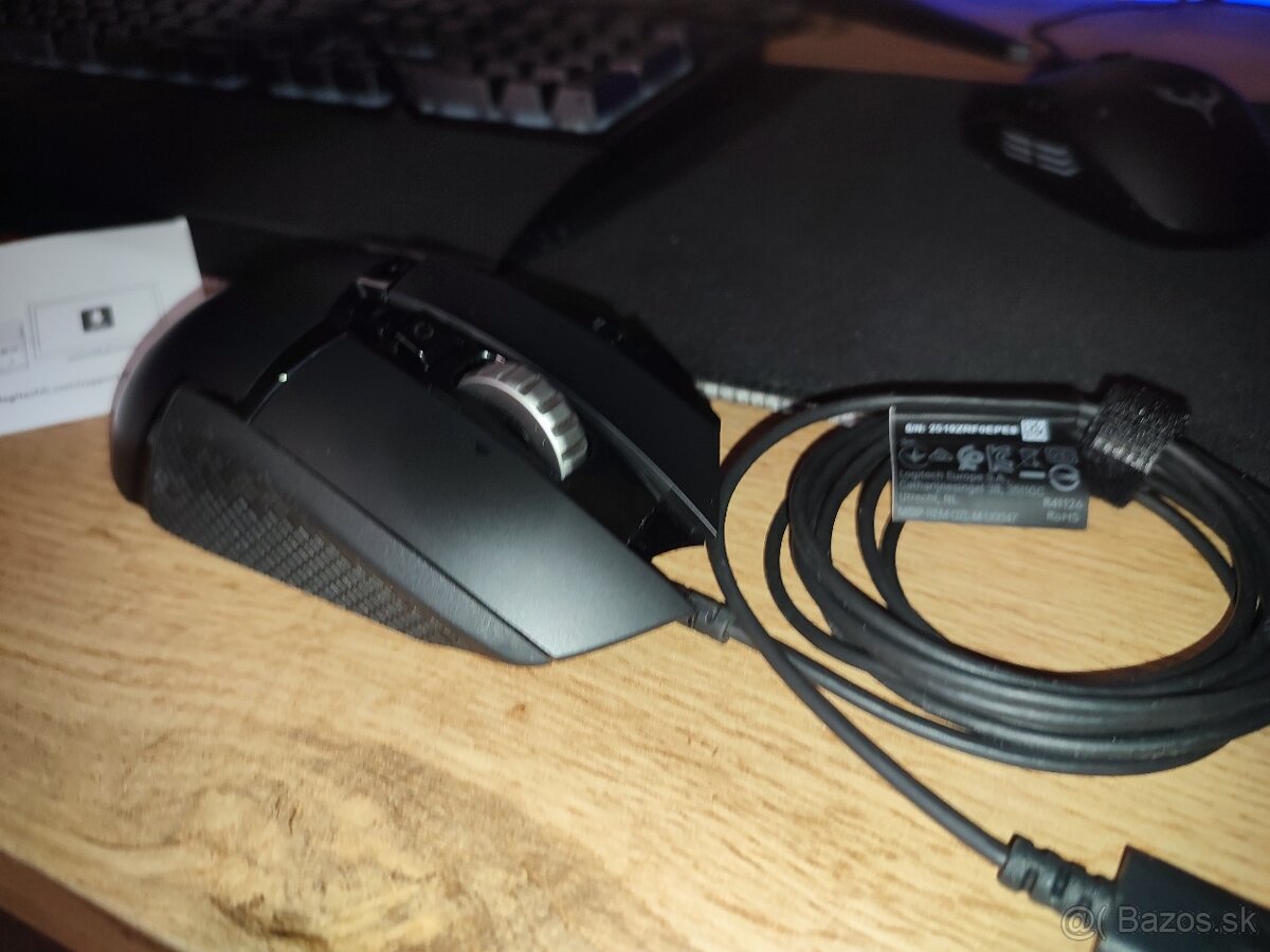 Logitech G502 Hero - 3