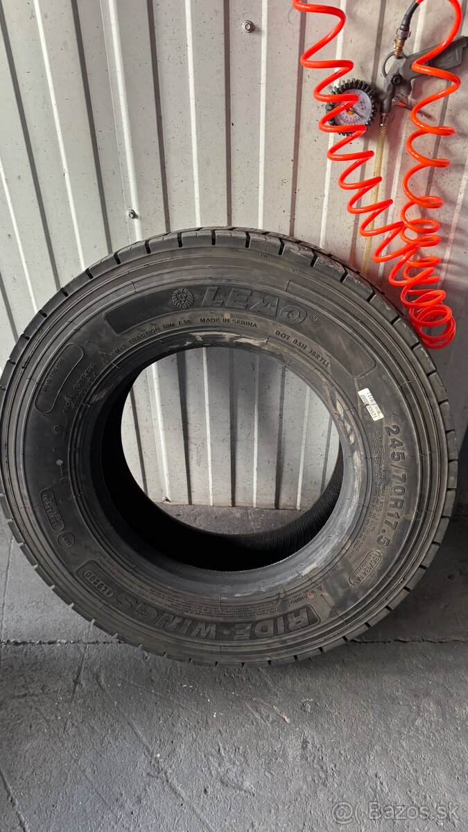 Linglong 245/70/17,5 - 3