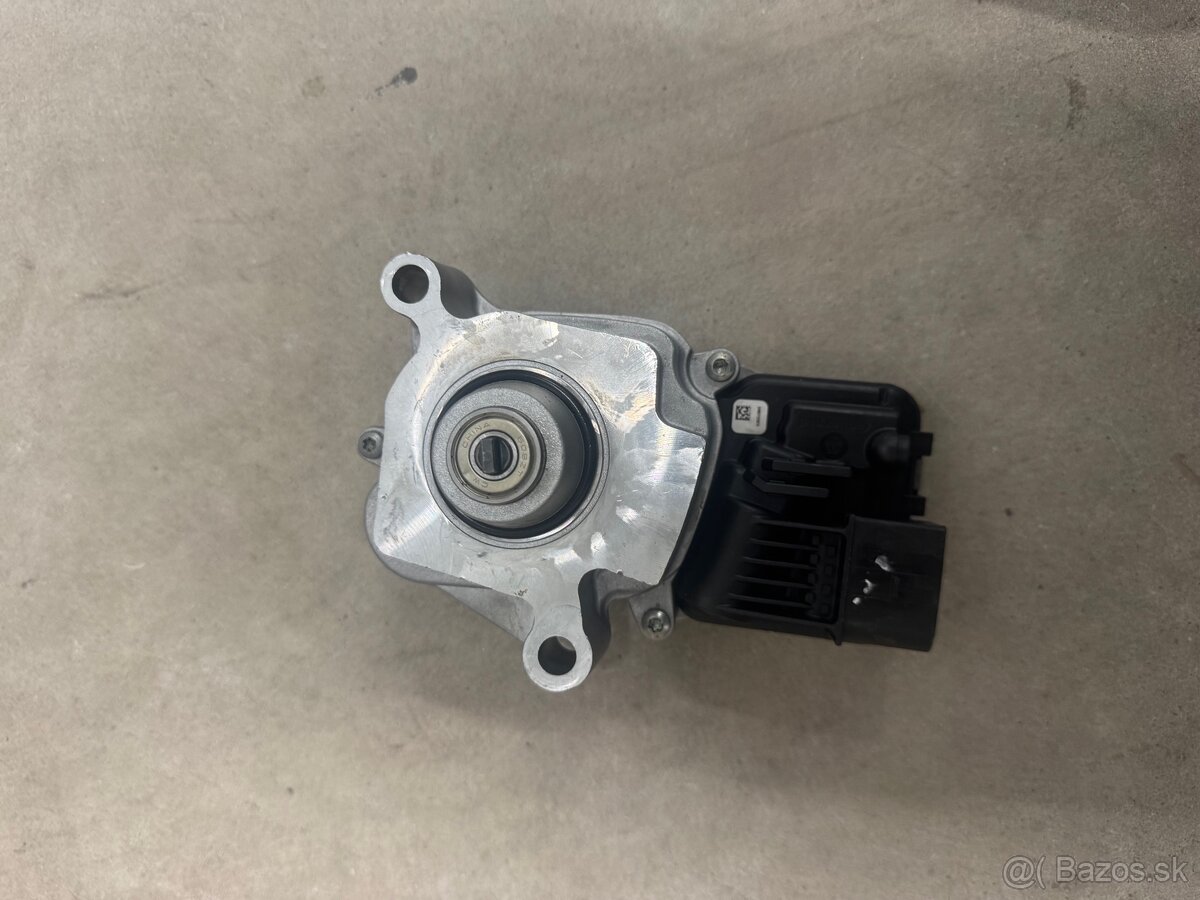 Bmw aktuator Xdrive - 3