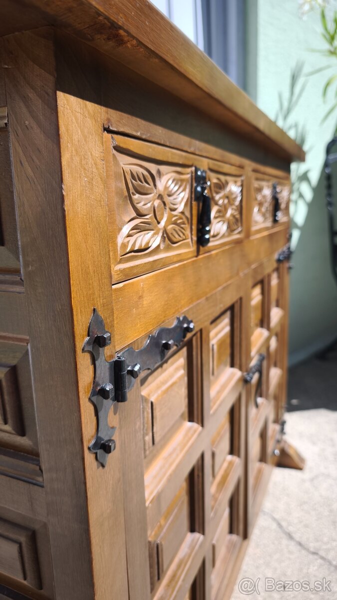 ŠPANIELSKA KOMODA STAROŽITNOSŤ - 3