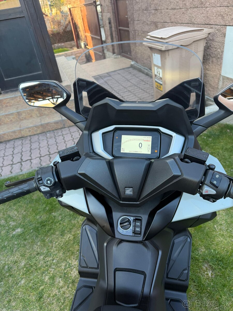 Predám Honda Forza 125 - 3