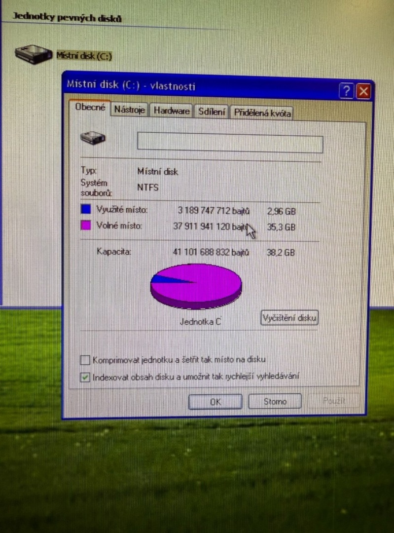 Stolový počítač s Windows XP – ideálny pre staršie programy - 3