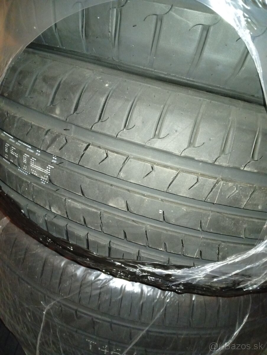 TOMKET SPORT XL 235x55R17 - 3