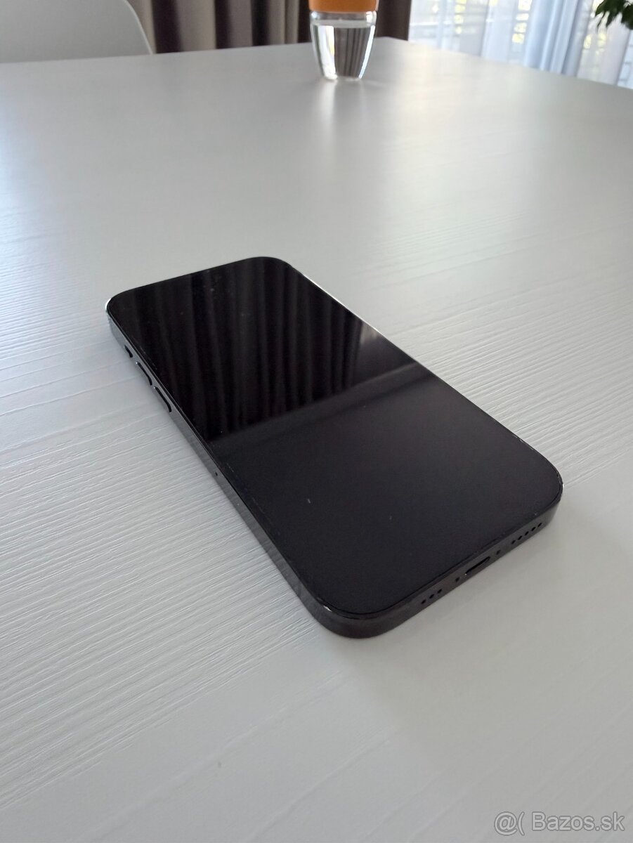 iPhone 14 Pro - 3