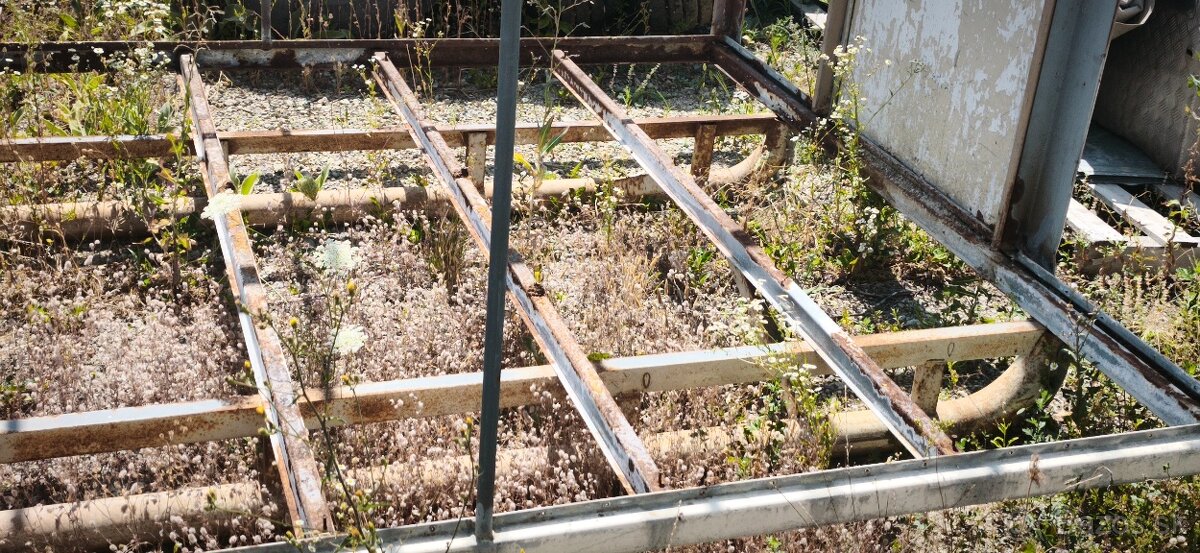 Predám kontajnerovy rám 6x2.5m - 3