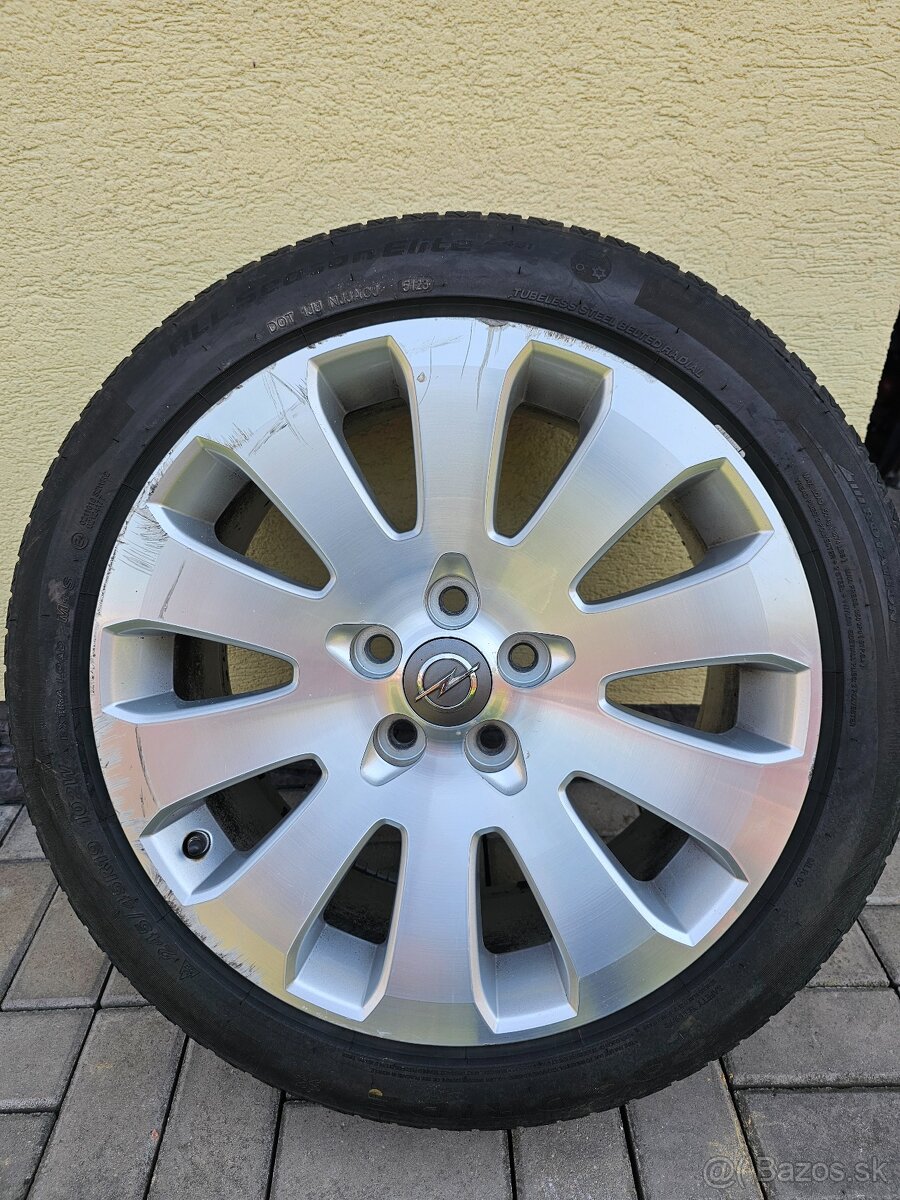 Insignia elektróny r19 - 3