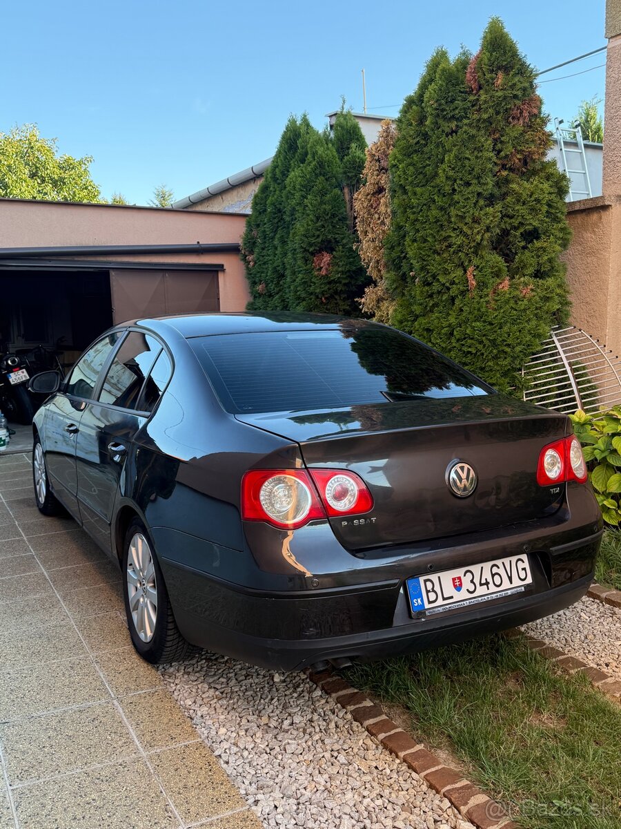 Volkswagen Passat - 3