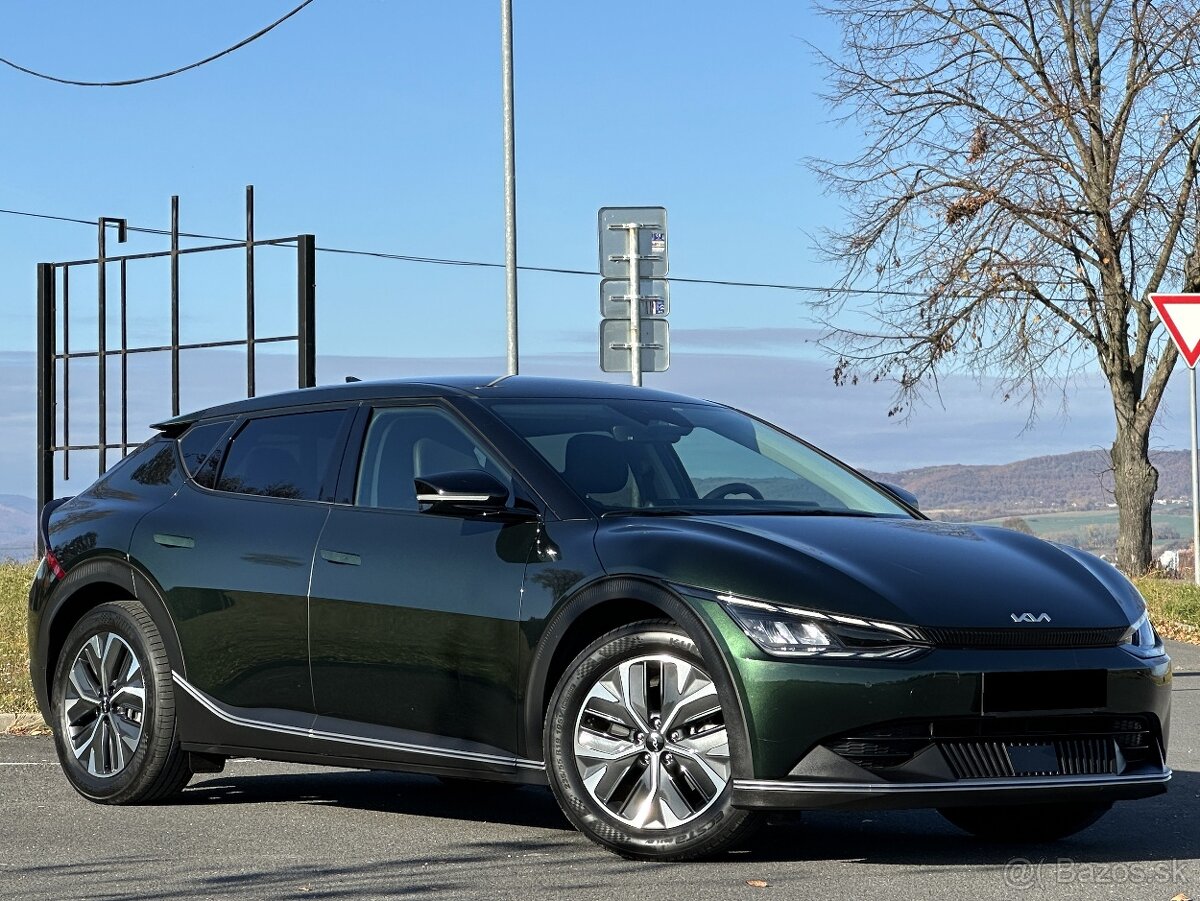 KIA EV6 Hatchback 167kw 77.4 kWh Automat 4x4 13737KM 2023 - 3