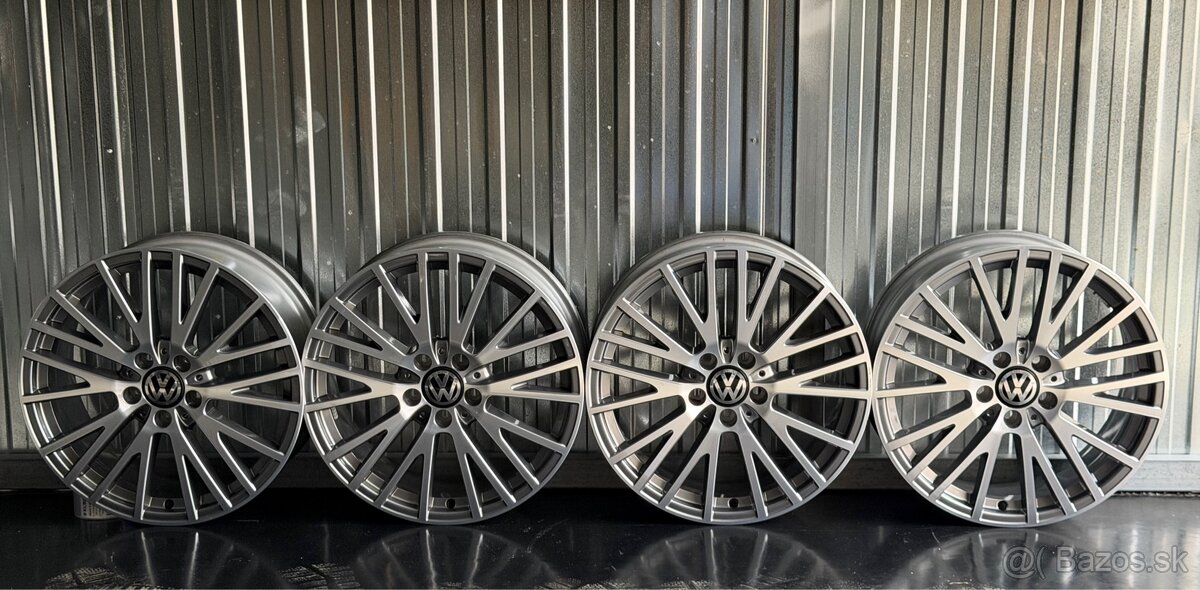 #18 Elektróny originál Volkswagen r18 - 3