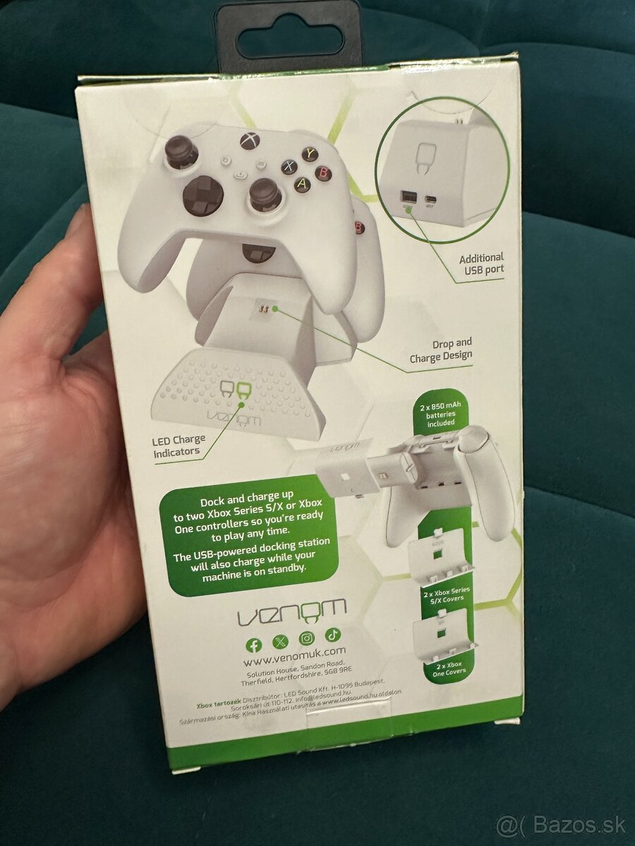 Dokovacia stanica a nabíjačka na XBOX One a Series X / S - 3