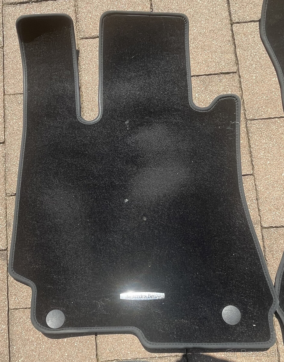 Koberčeky Mercedes - 3