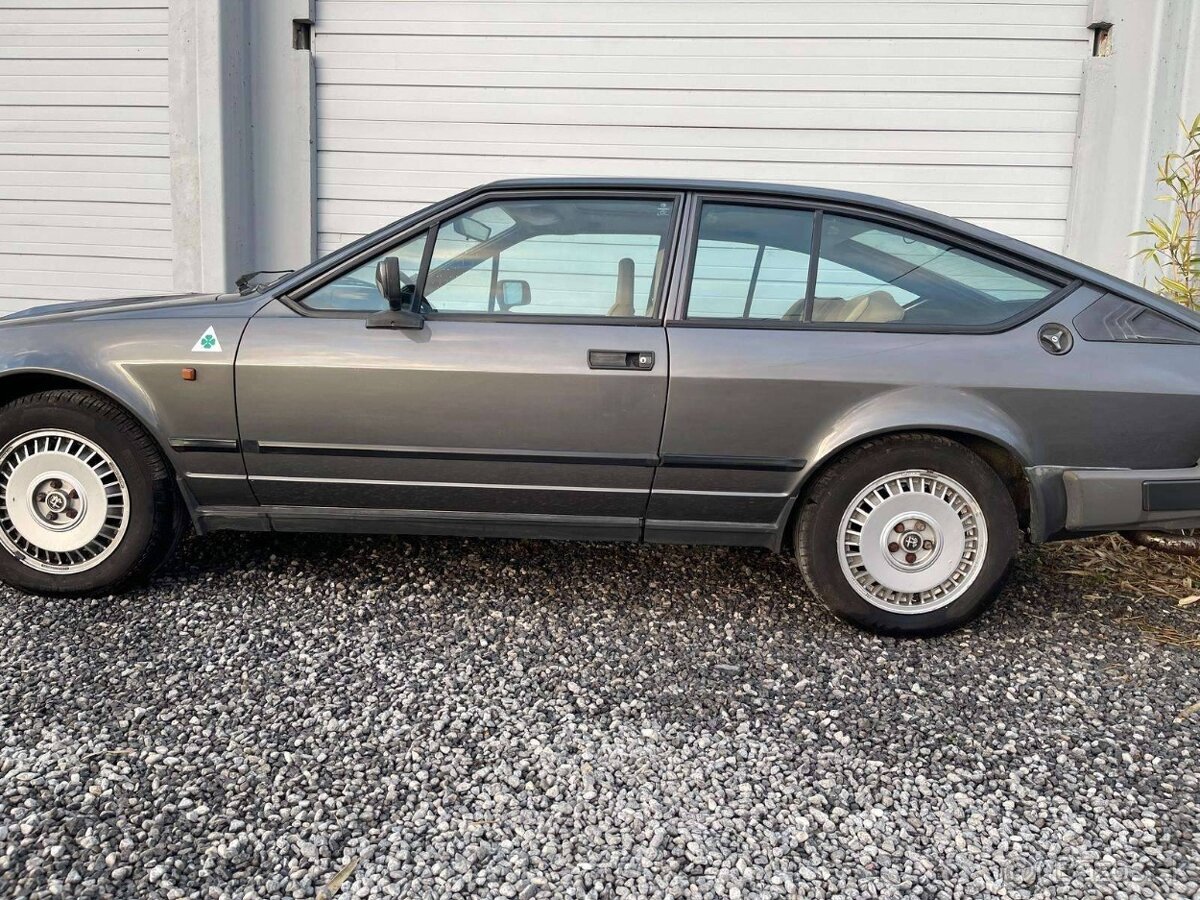 Alfa Romeo GTV 6 2.5 1986 - 3