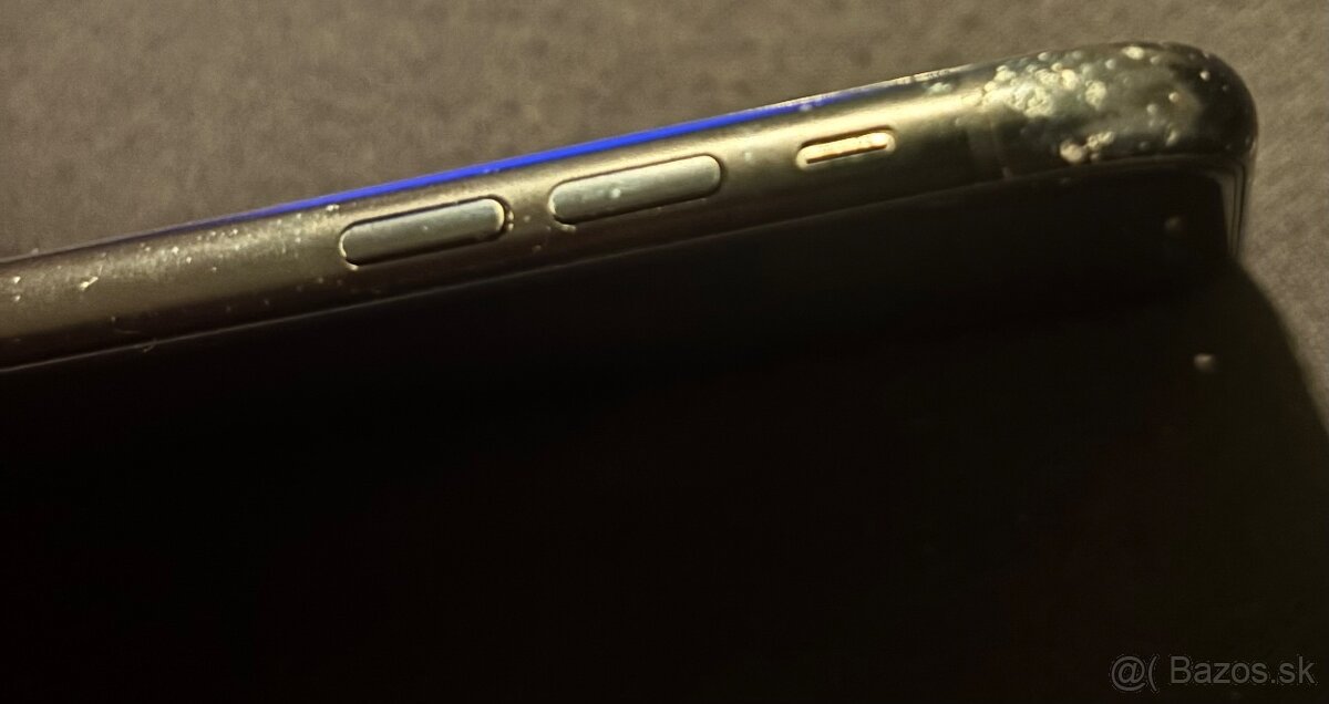 predám telefón - 3