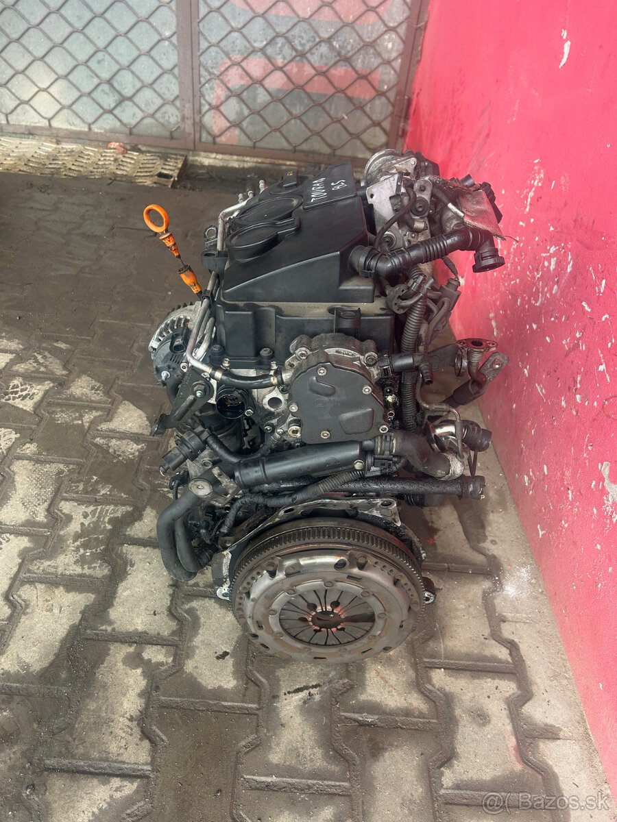 Motor 1,9TDI 77KW VW Touran typ BLS kompletní - 3