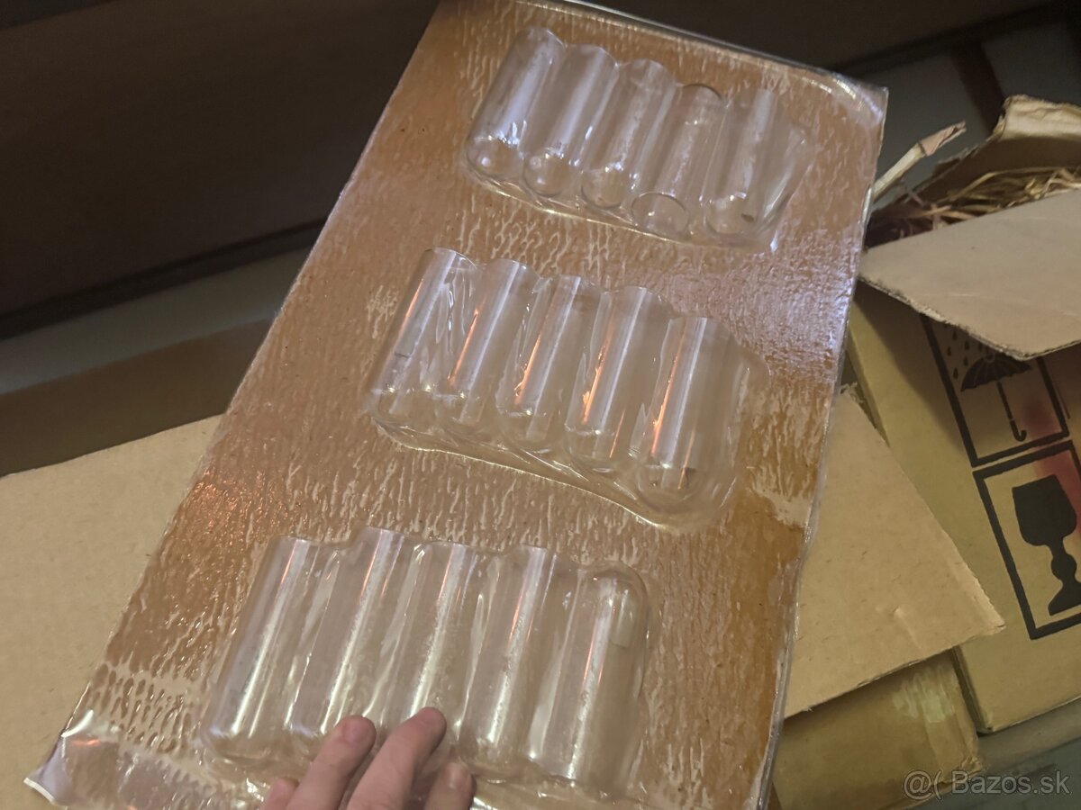 Laboratórne sklo mix - 3