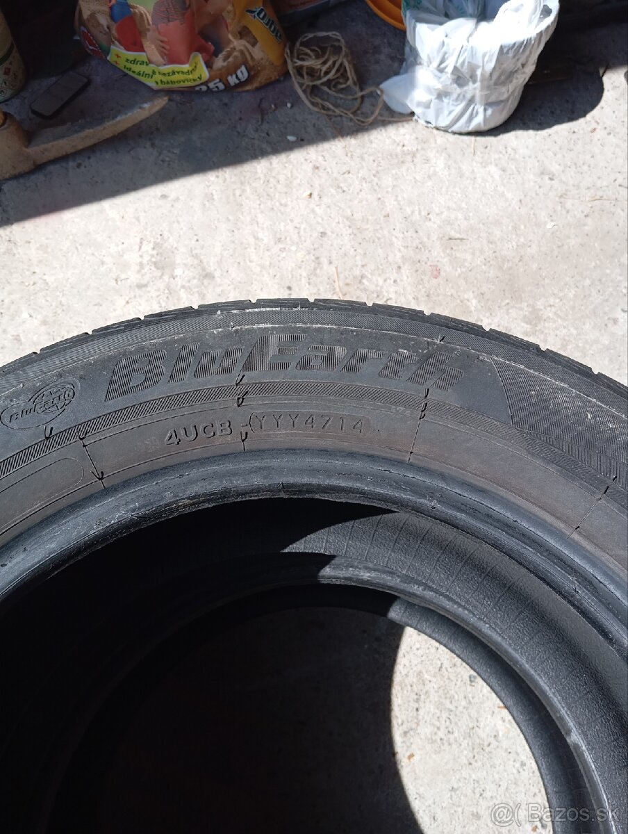 Pneu YOKOHAMA BlueEarth r15 - 3