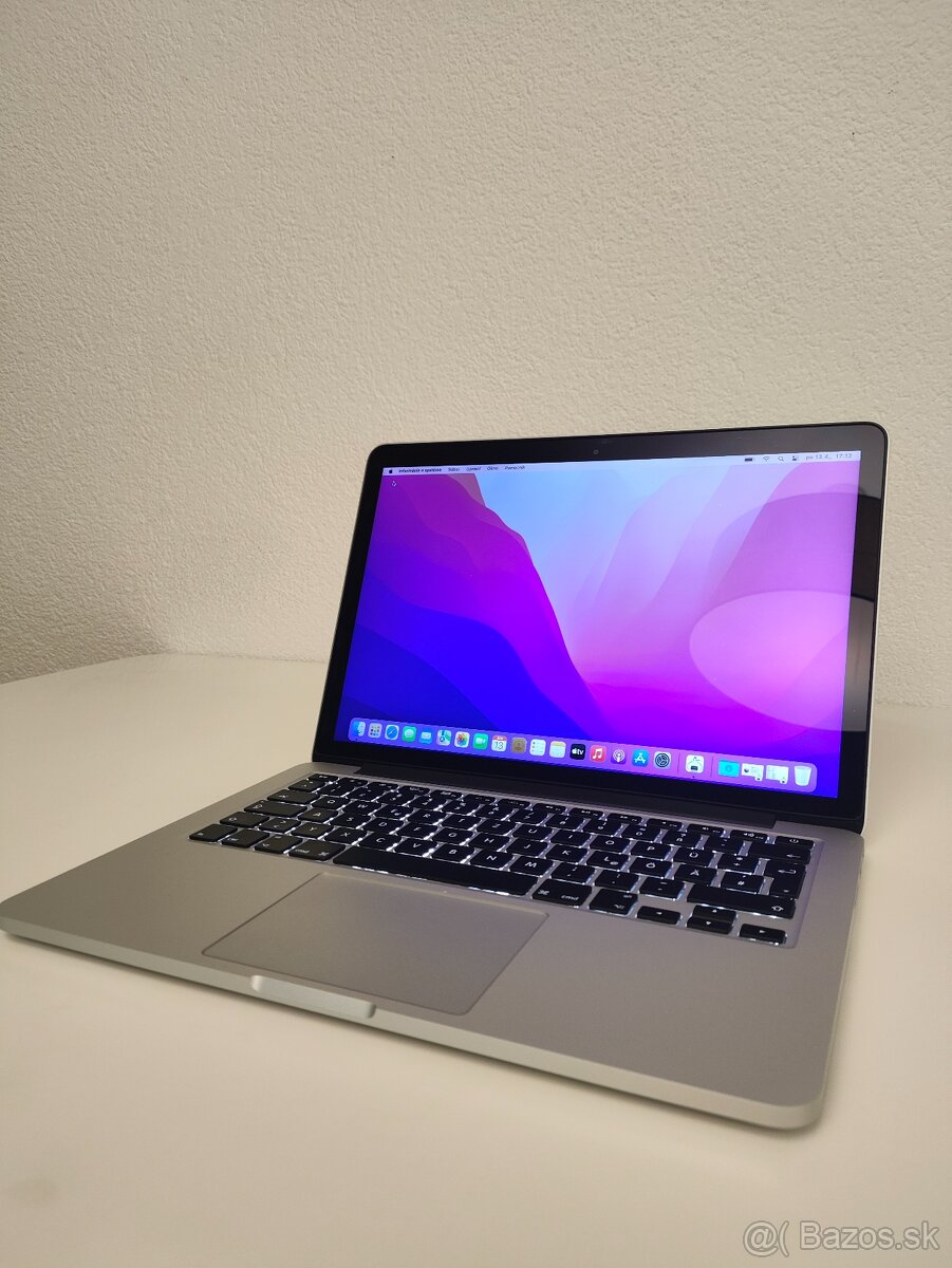 MacBook Pro 13 2015 | i5 • 8GB • 1TB SSD - 3