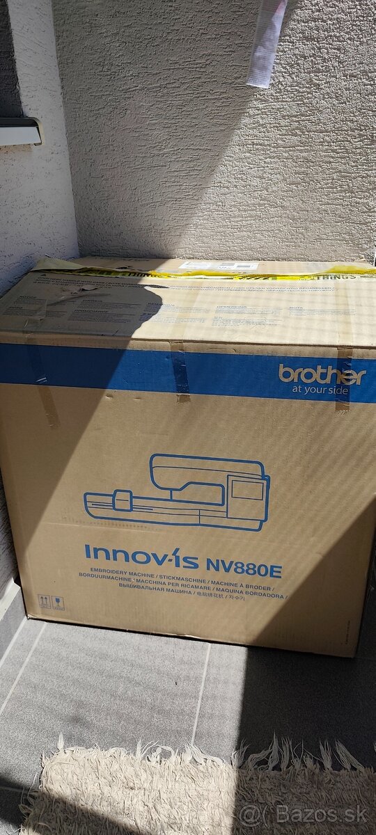 Brother NV880E - 3