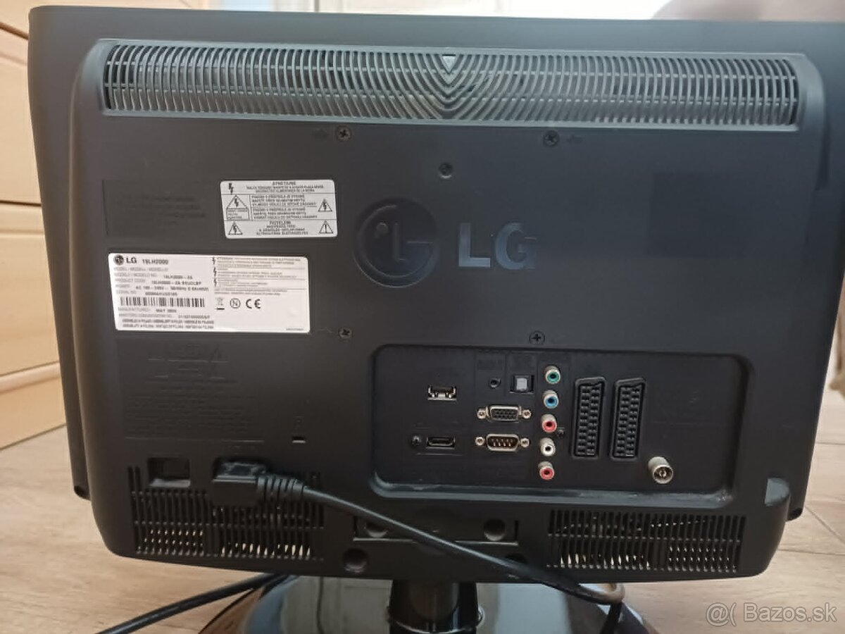 LG 19LH2000-ZA – 19" LCD televízor - 3