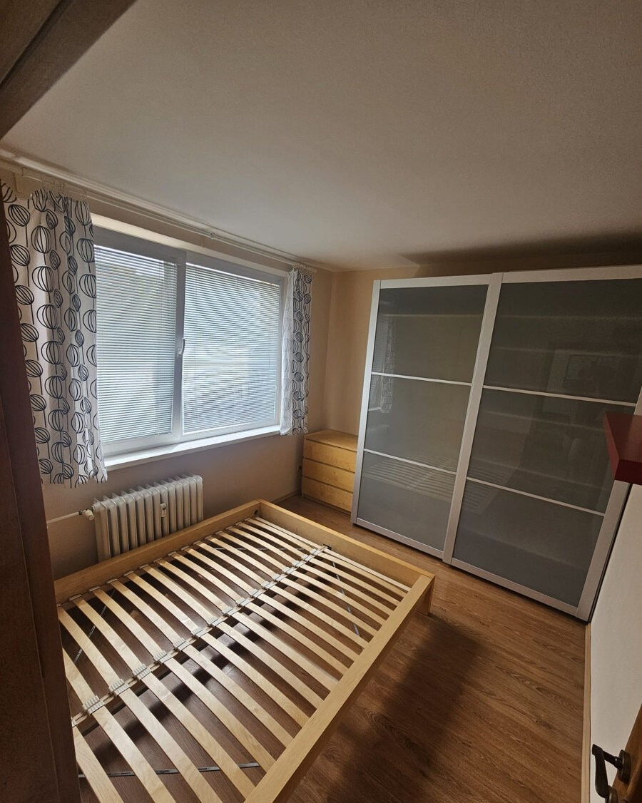 Menší 3 izb. Valachovej v Dúbravke – foto 3