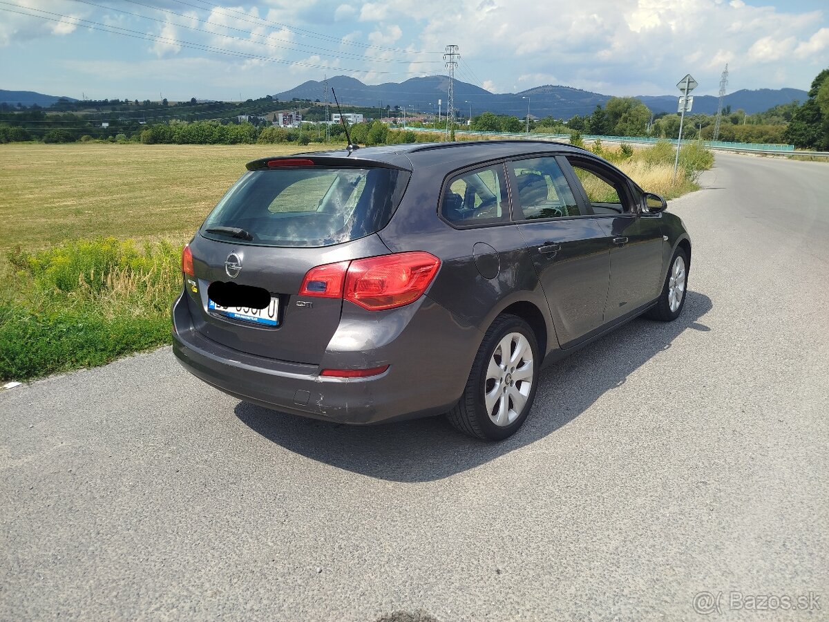 Opel Astra - 3