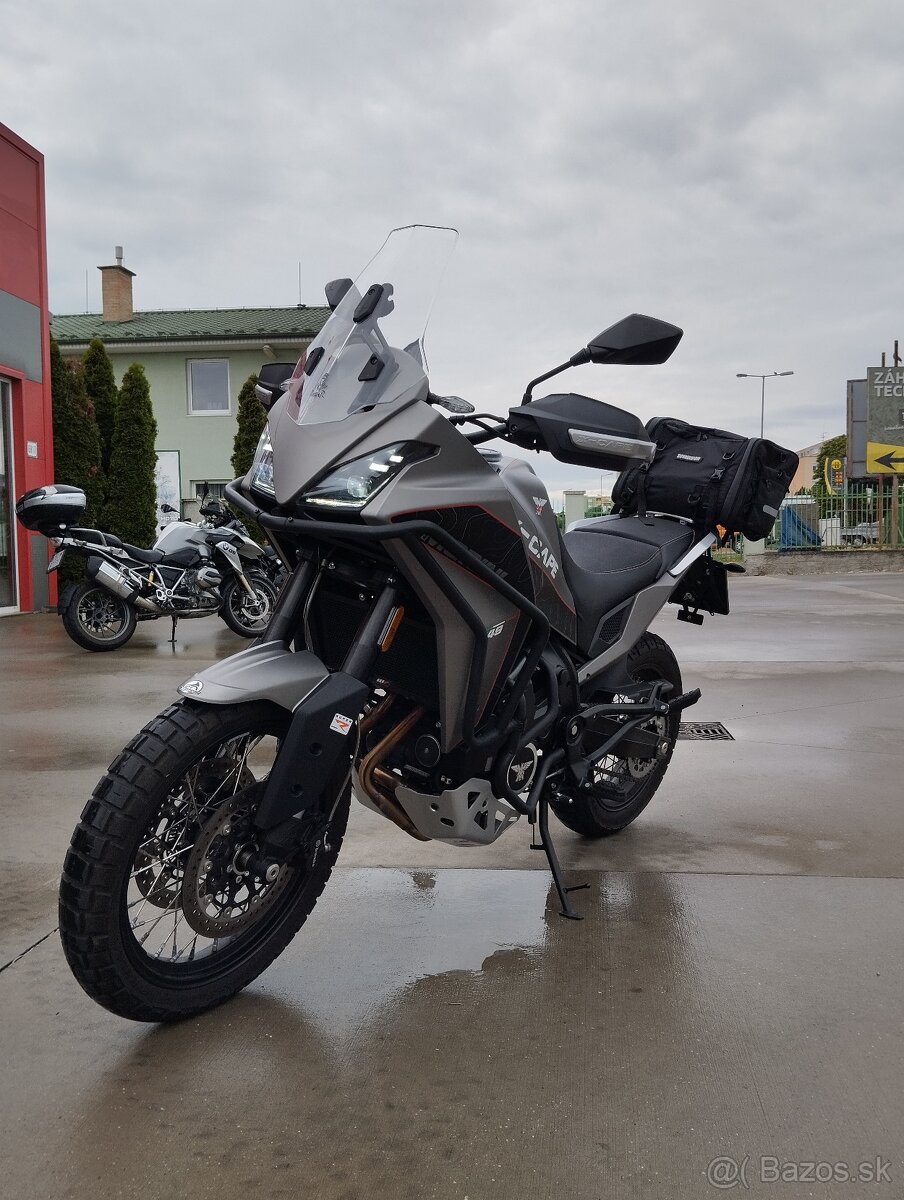 Moto Morini X-Cape