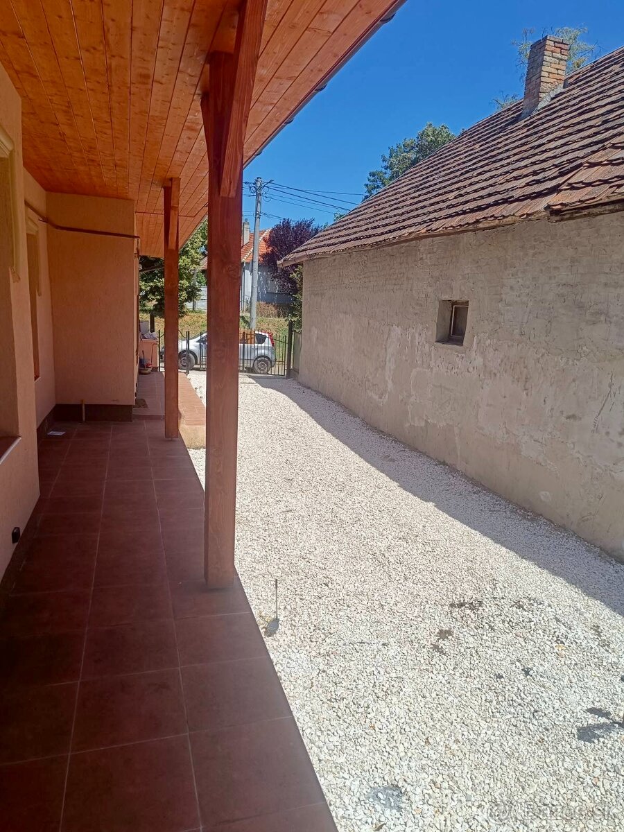 ZNÍŽENÁ CENA - Zrekonštruovaný RD na predaj Mužla - 3